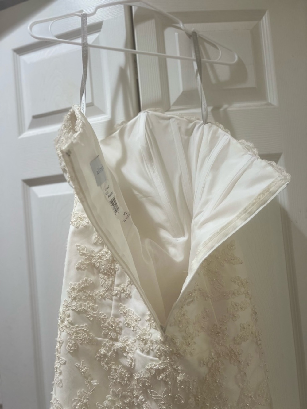 Alfred Angelo Ivory Lace High-Low Bridal Gown Sweetheart Strapless Size 10 - Picture 7 of 8